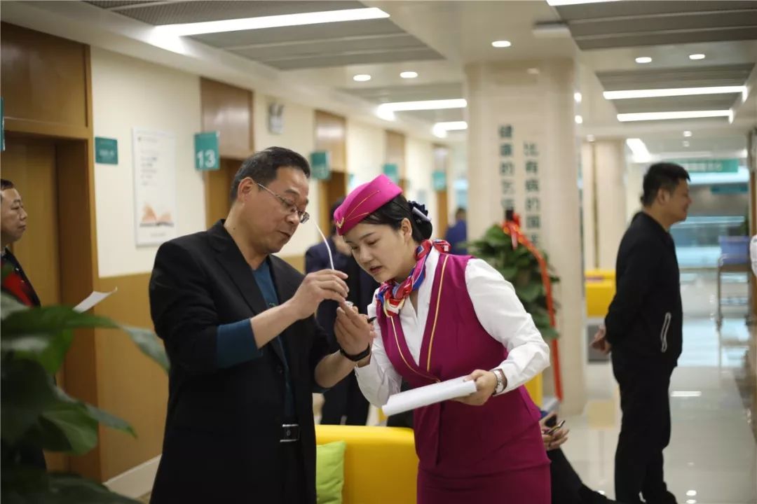 广元24小时套医保卡(北京医保卡使用指南)